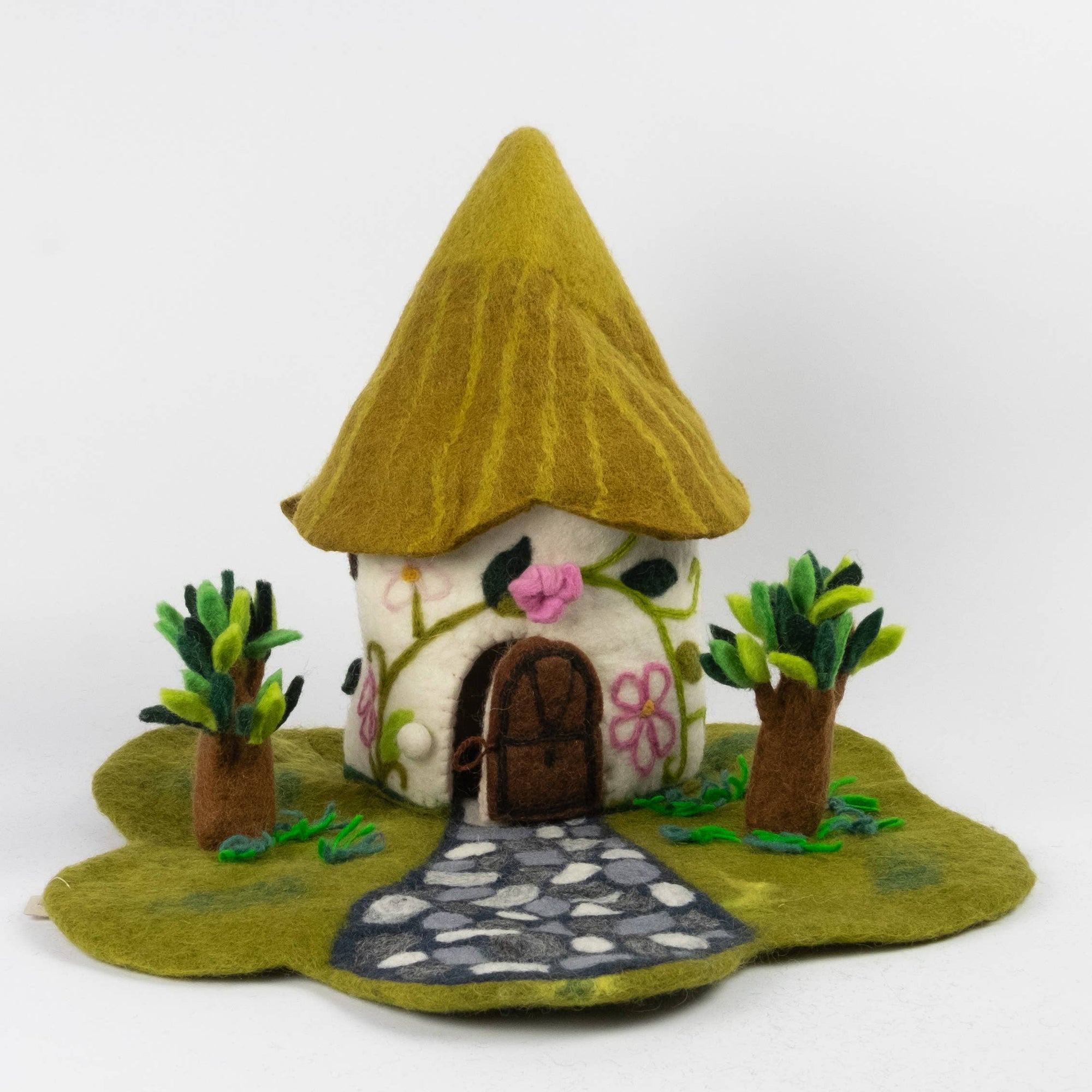 Country Felt Cottage Fairy PlayHouse - For Finger Puppets