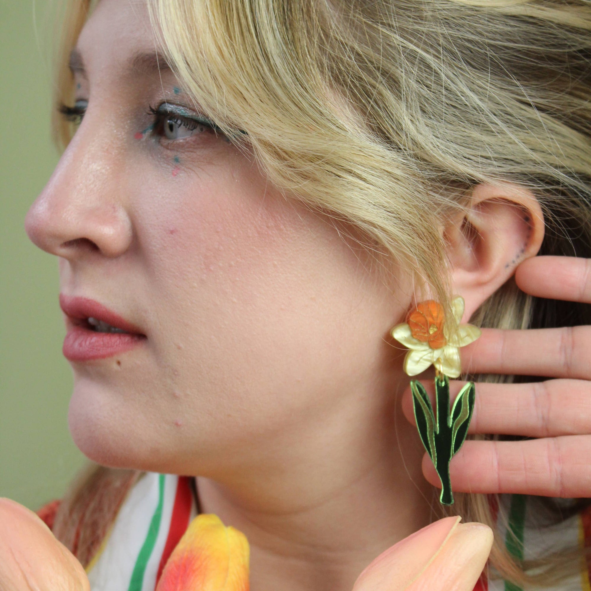 Daffodil Earrings
