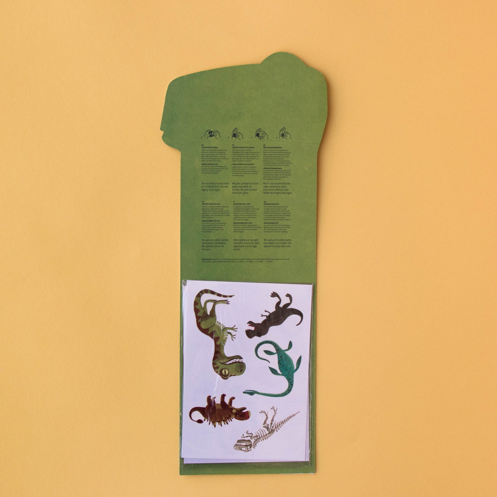 Educational book with illustrations of lizards on a yellow background