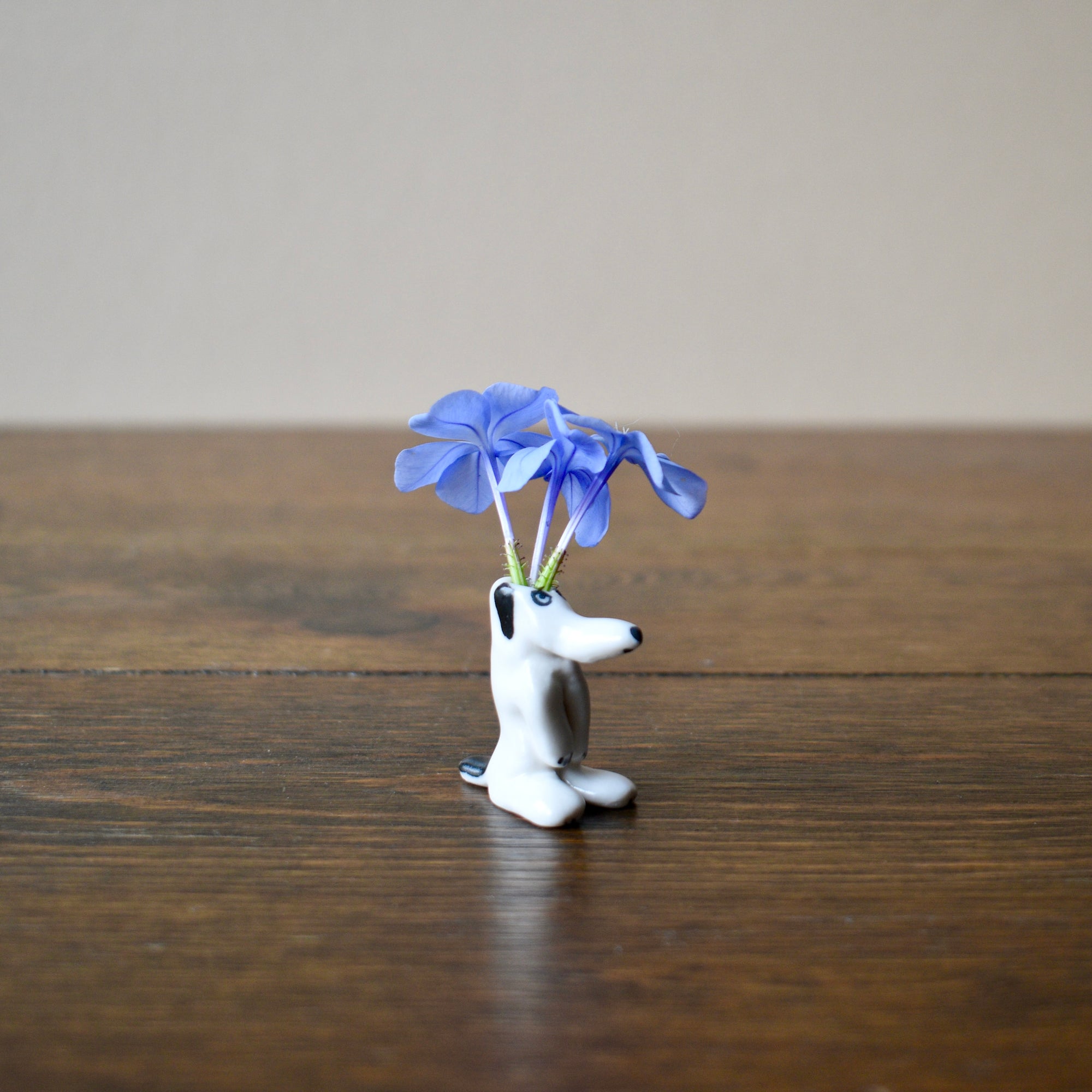 Mini Dog Vase -Eleonor Boström