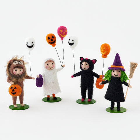 Trick or Treaters tree ornaments