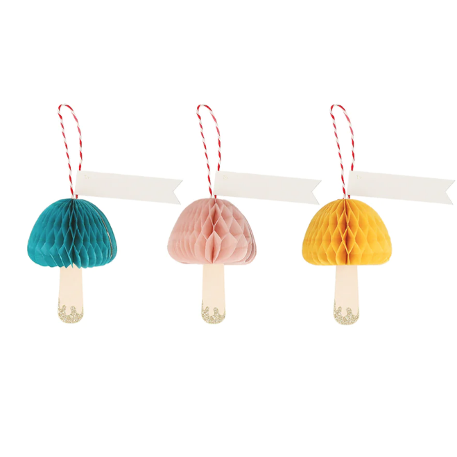 Mushroom Hanging Decoration Tags x6