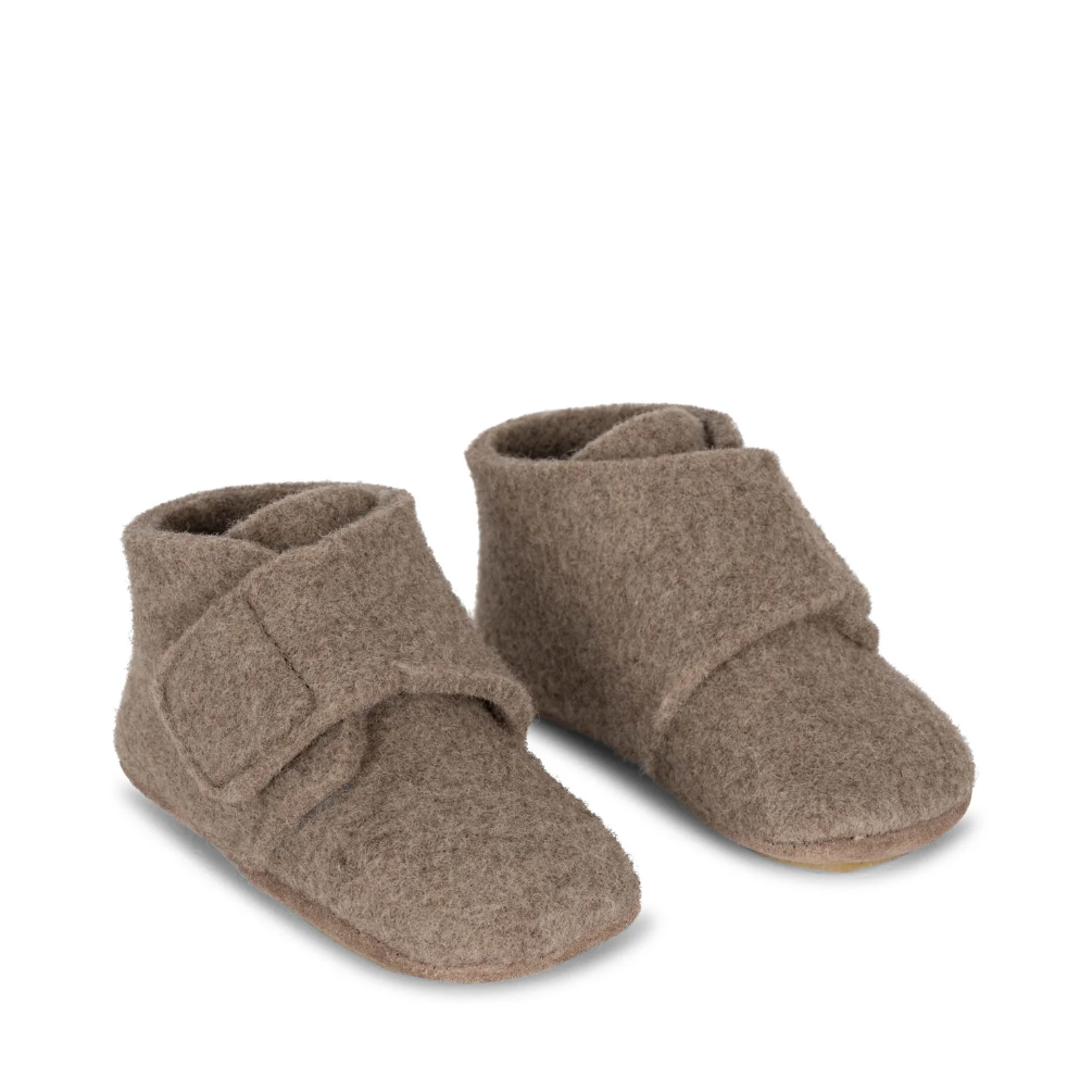 Organic Mamour Felt Footies- camel