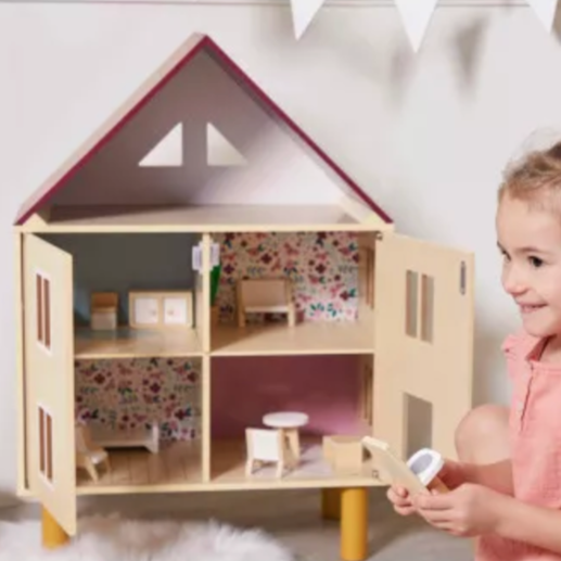 Doll's House