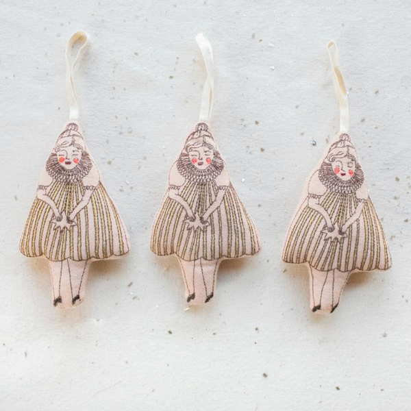 Wishing Star Girl-scented Ornament