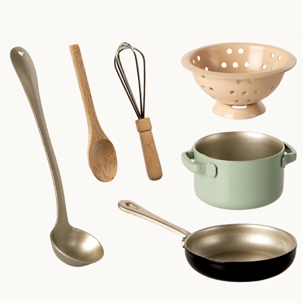 Miniature Cooking Set