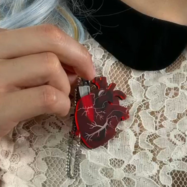 Heart of Aghast Brooch - Frosted Red