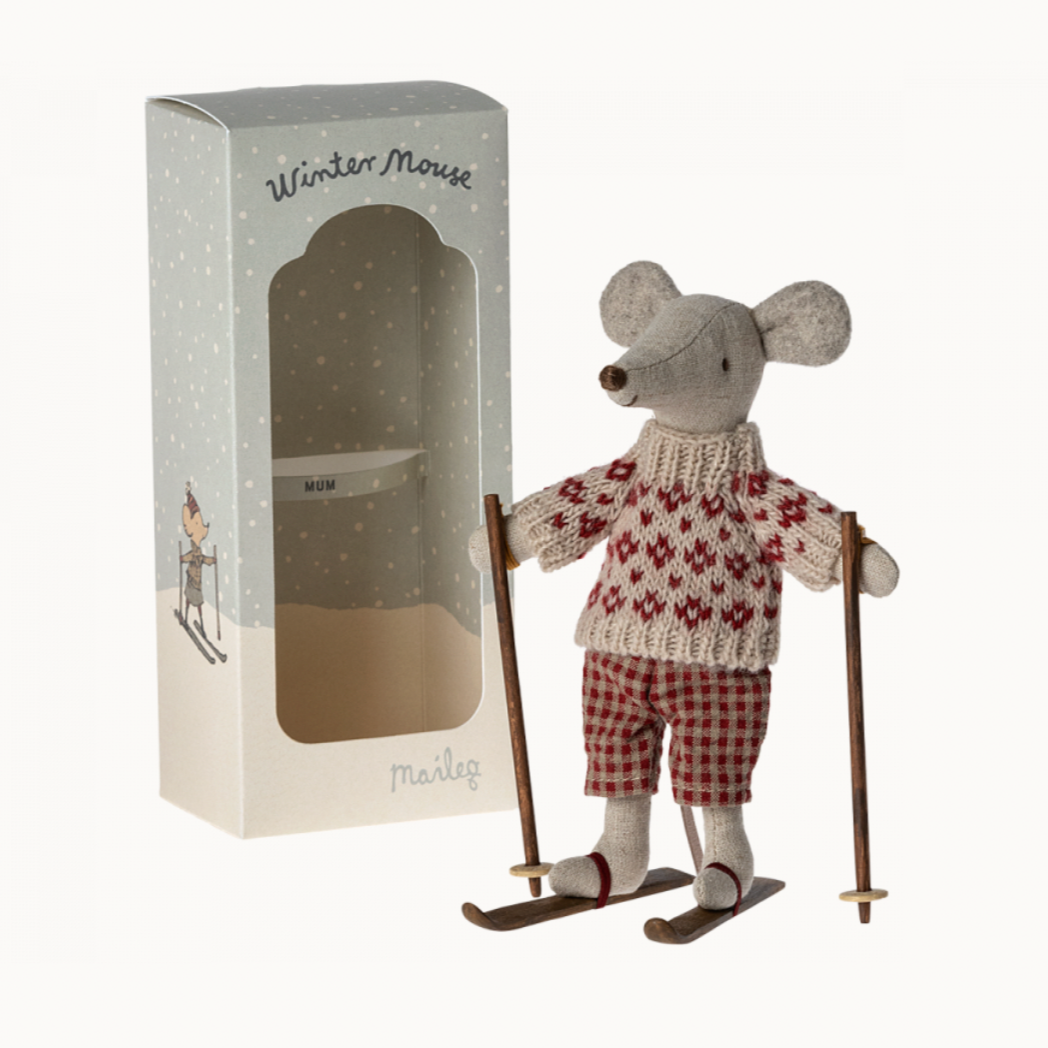 Winter Mouse with Ski Set -Mum