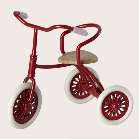 Abri à Tricycle for big sibling Mouse - red