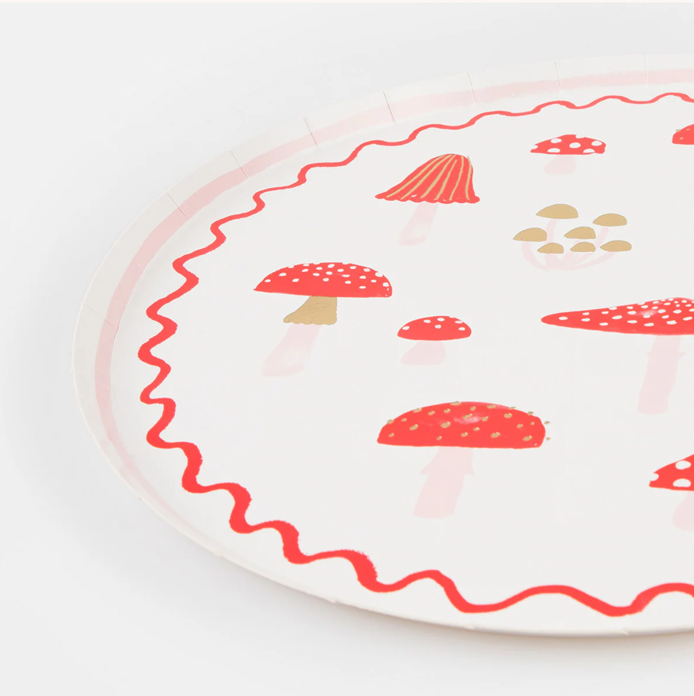 Merry Mushrooms Dinner Plates (8pk)