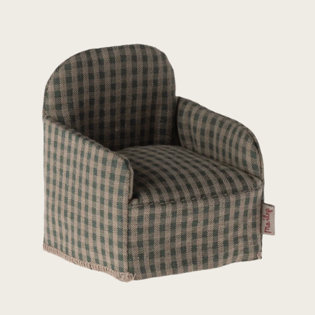 Chair for Mouse - Green checker