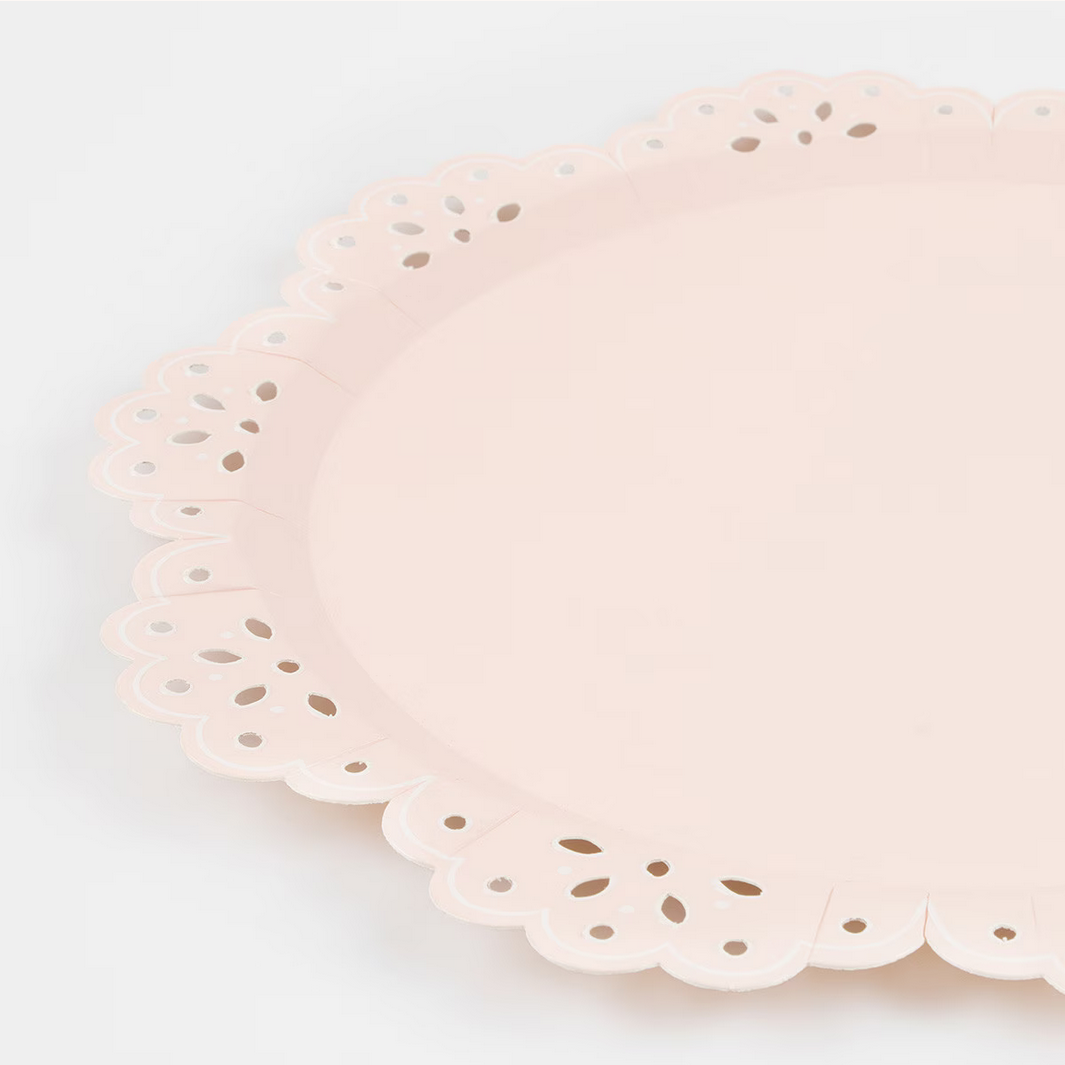 Broderie Anglaise Lace Multi Dinner Plates (x8)