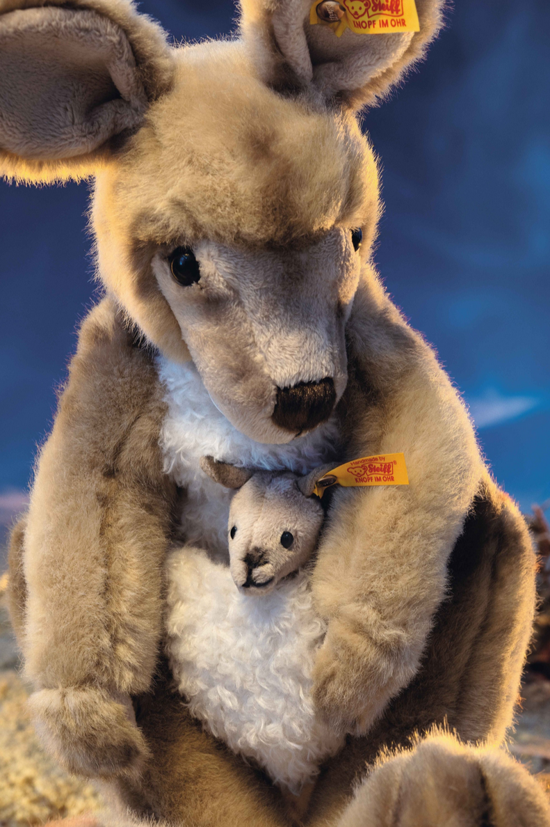 Kango Kangaroo With Baby -website exclusive