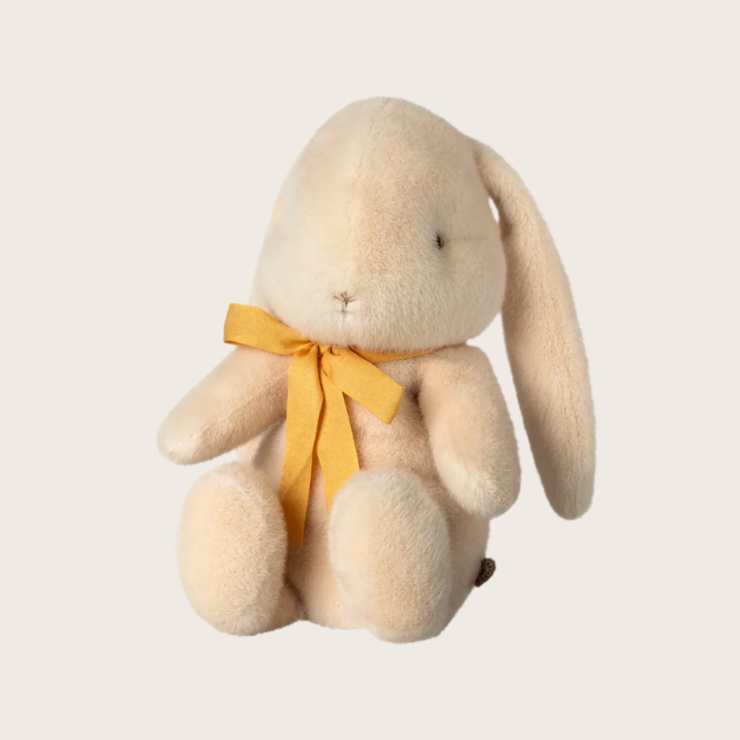 Bunny plush Medium - cream