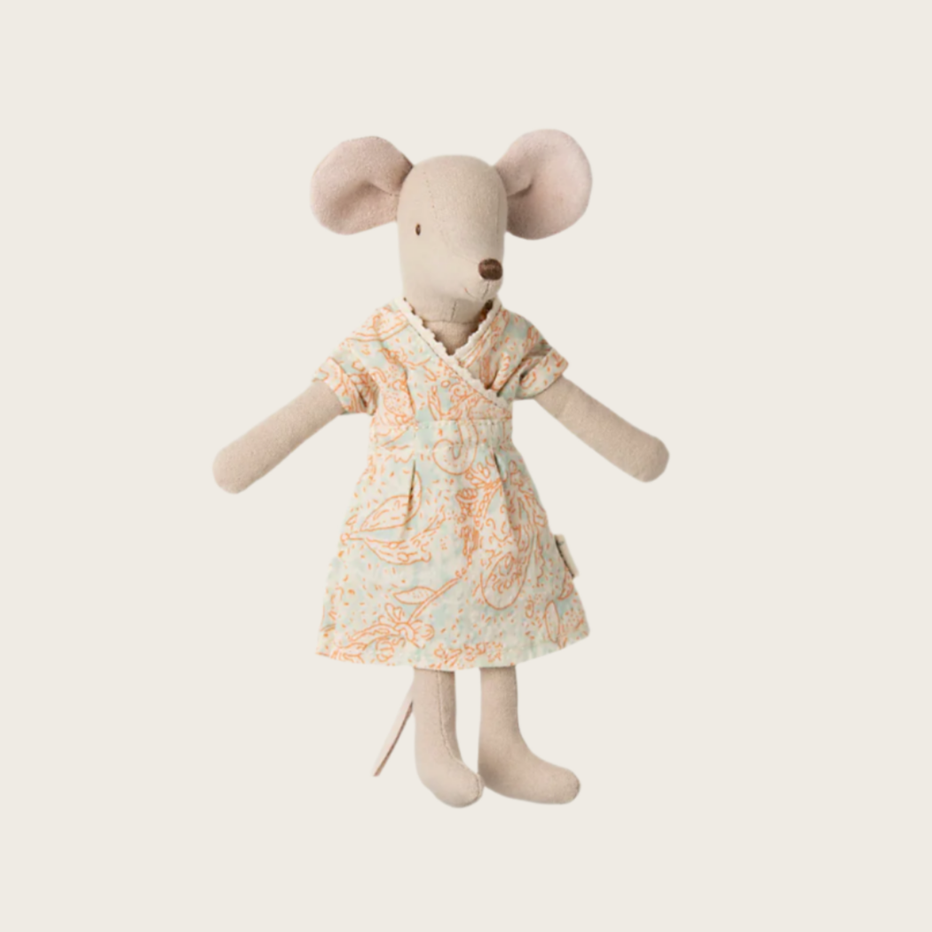 Dress for Mum mouse