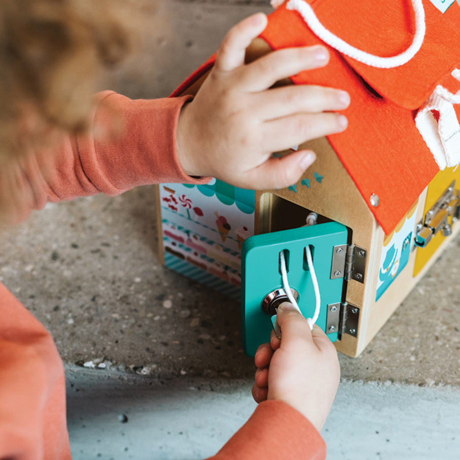 LEARNING HOUSE MULTI-LOCKS