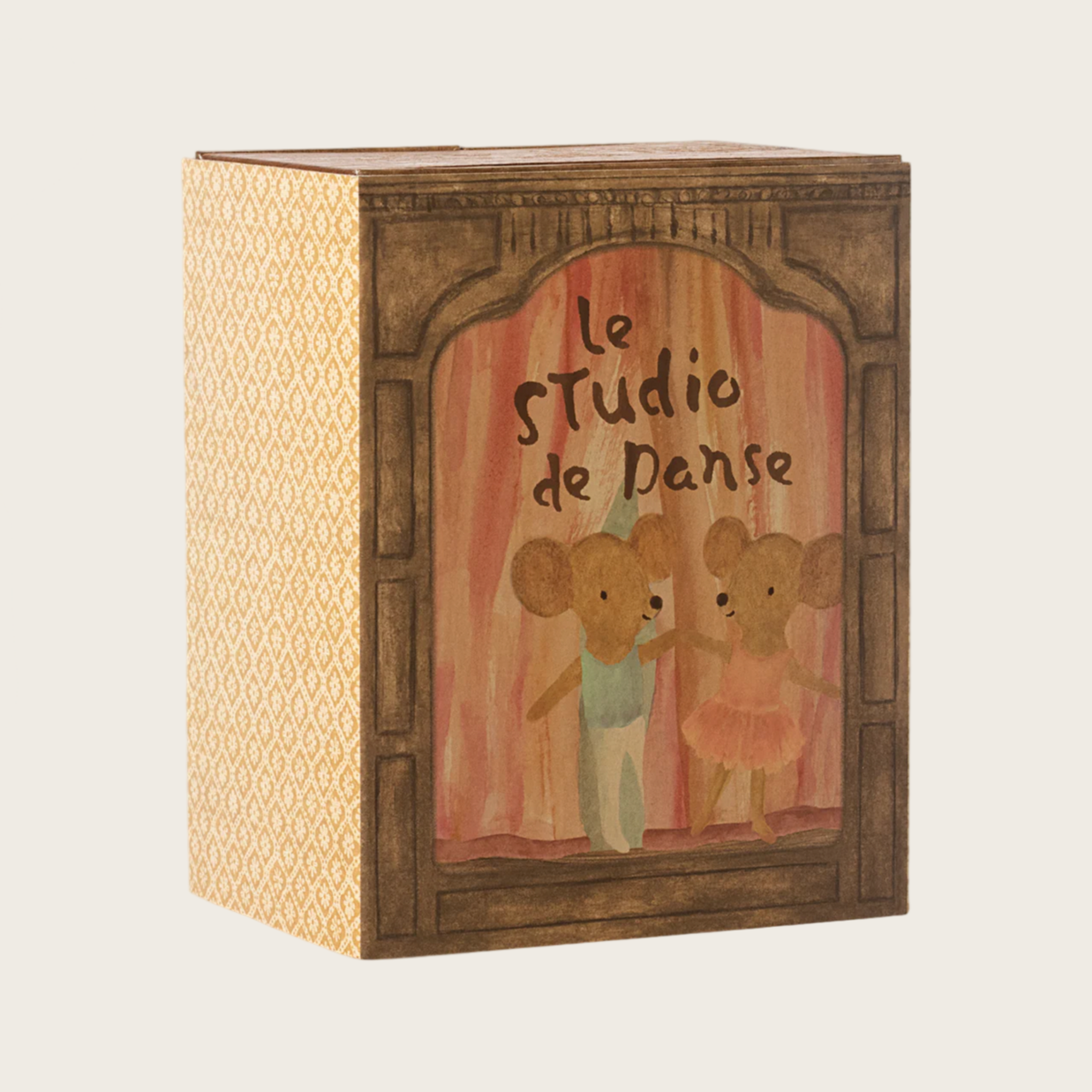Ballet mice in dance studio - Little sister and brother