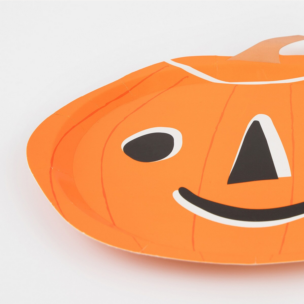 It's Halloween! Plates (x8)