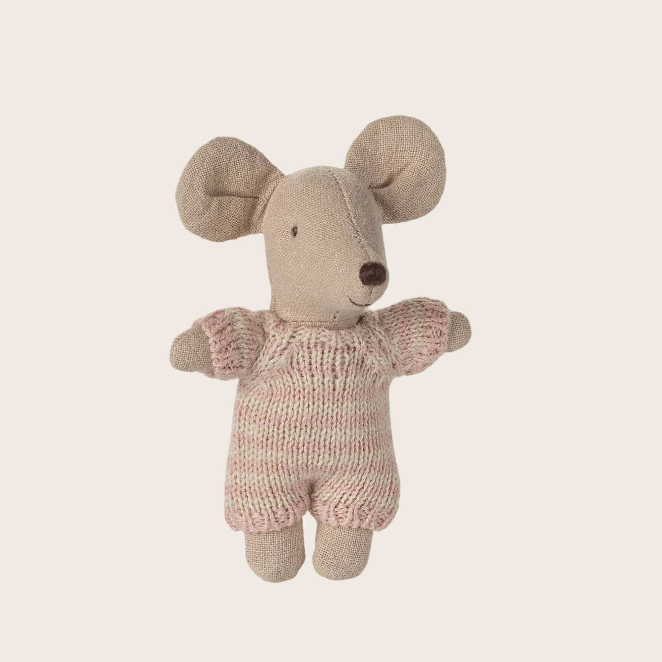 Knitted baby mouse toy