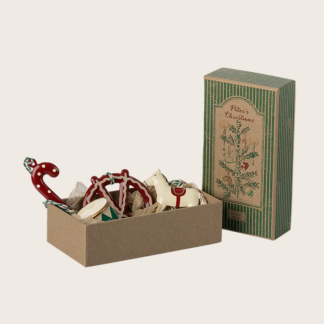 Product page with Christmas-themed metal ornaments 