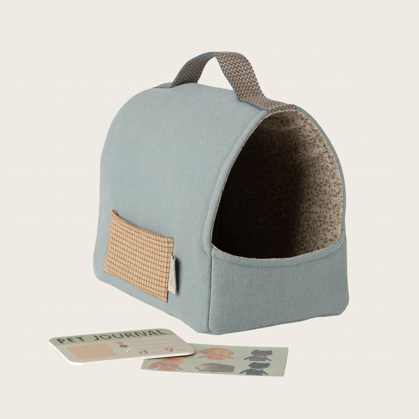 Pet carrier for stuffed animals