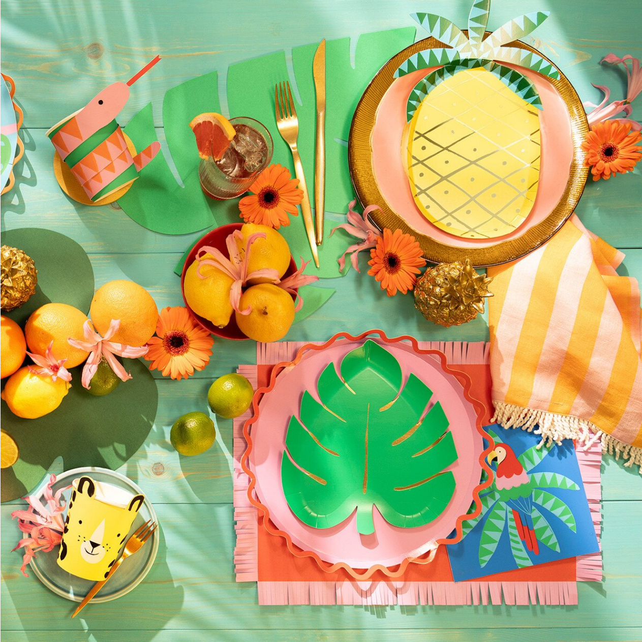 Pineapple Plates (x8)