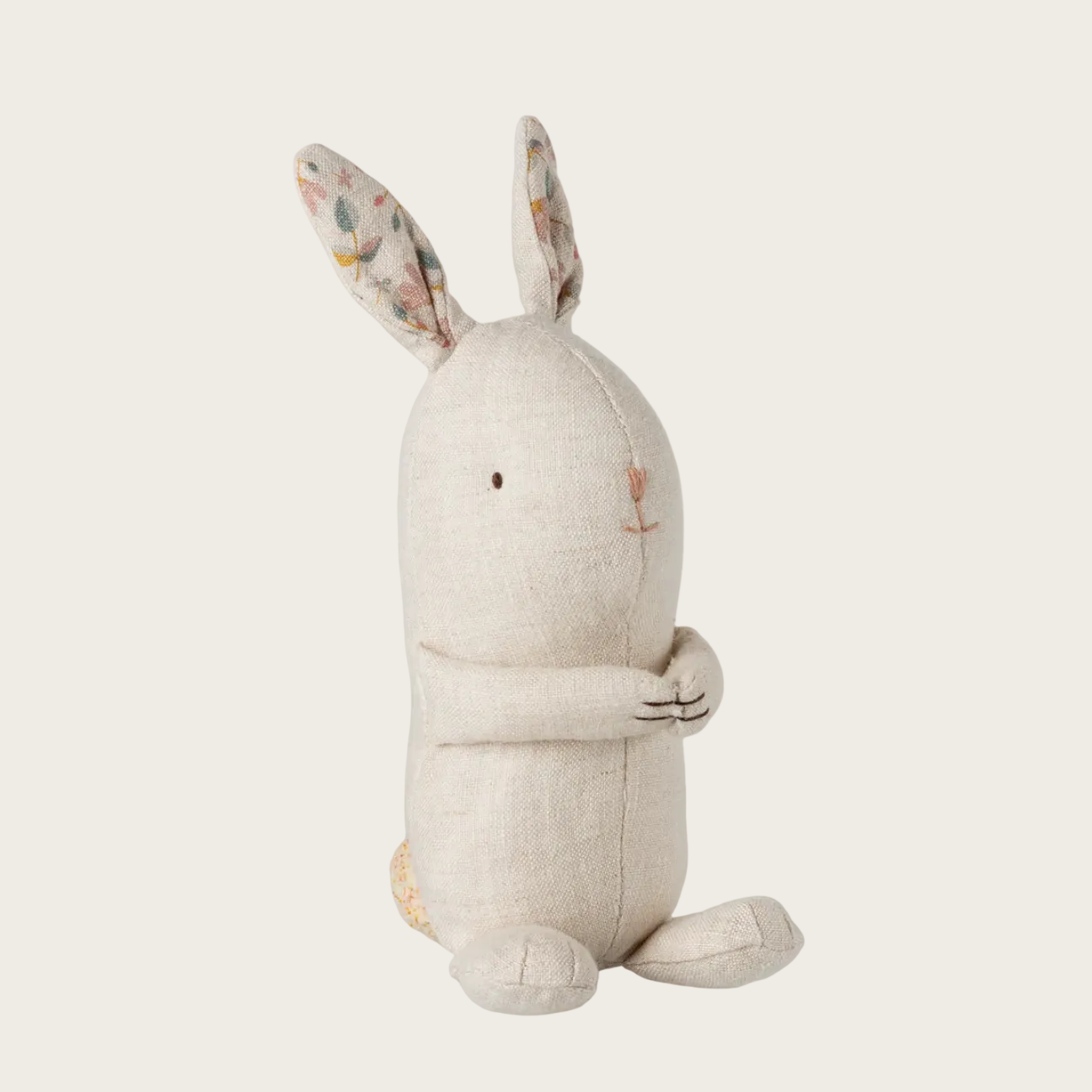 Plush rabbit toy 