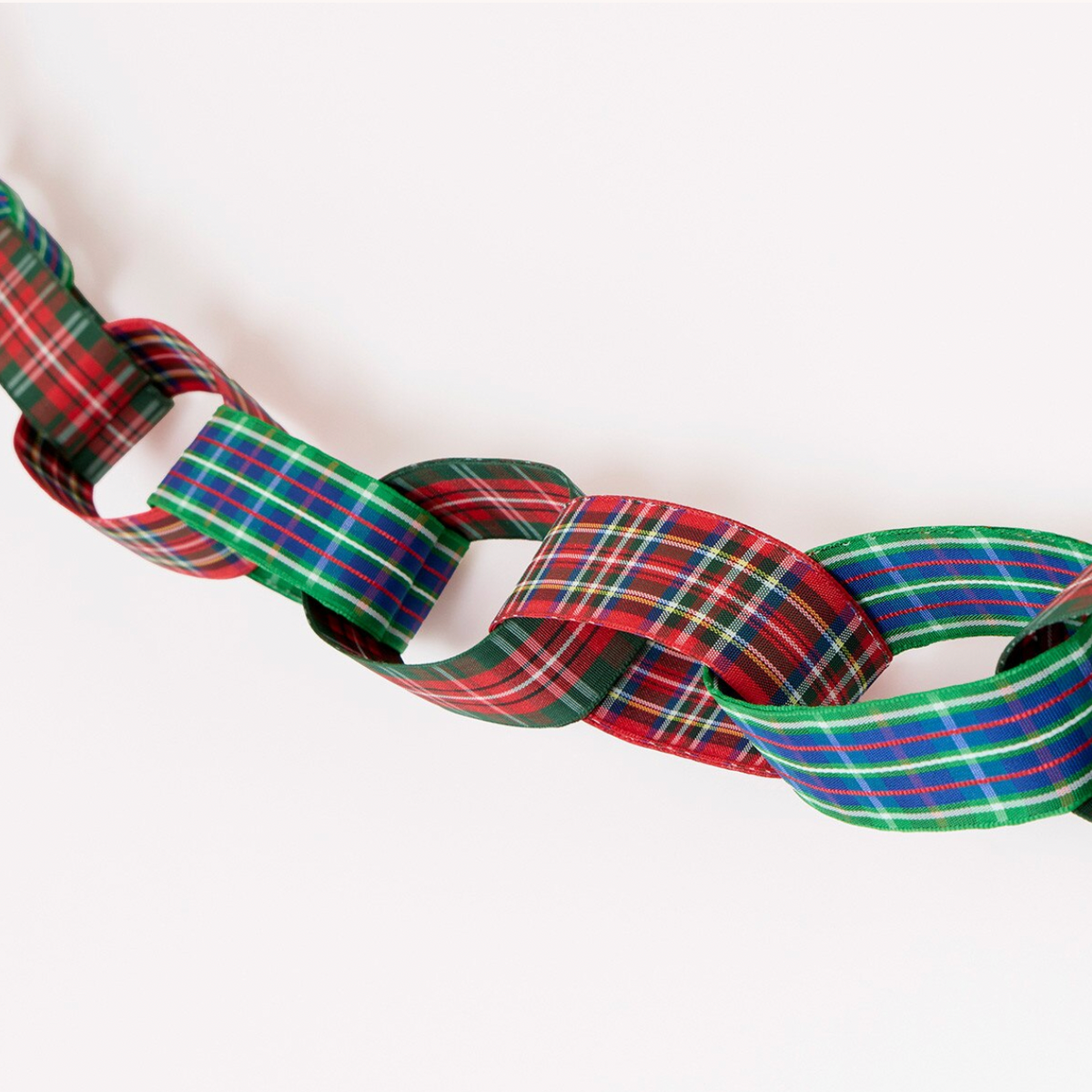 Tartan Chain Link Garland