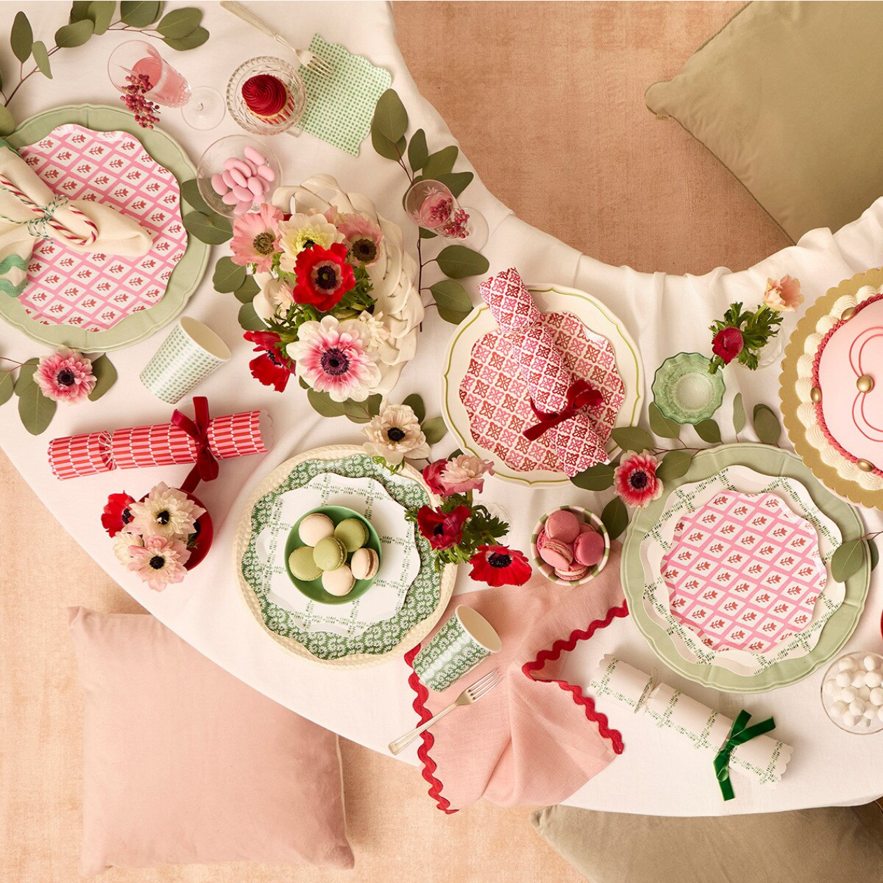 Meri Meri x Molly Mahon Red & Green Side Plates (x8)