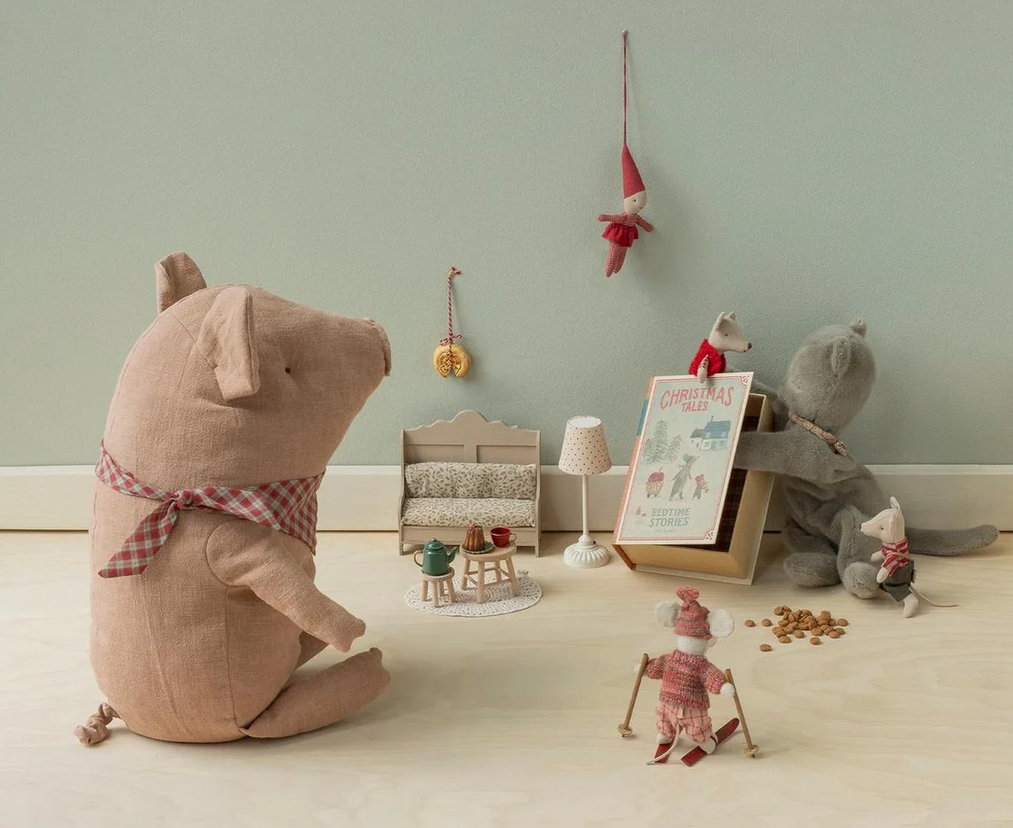 Christmas twin mice- Little sister & brother in book