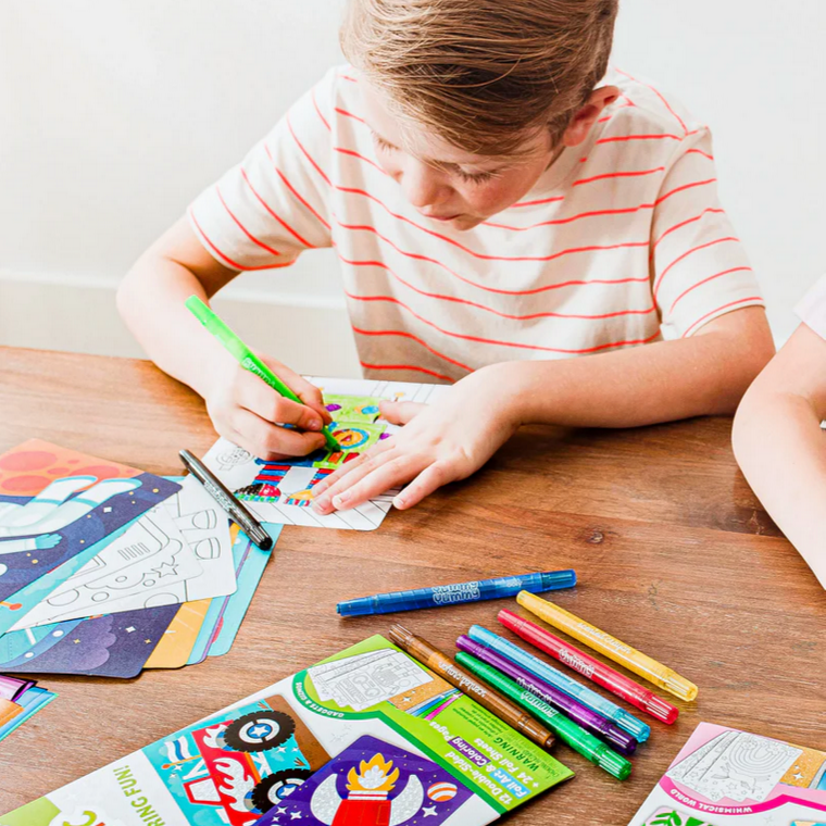 Foil-tastic Foil Art & Coloring Set - Awesome Animals