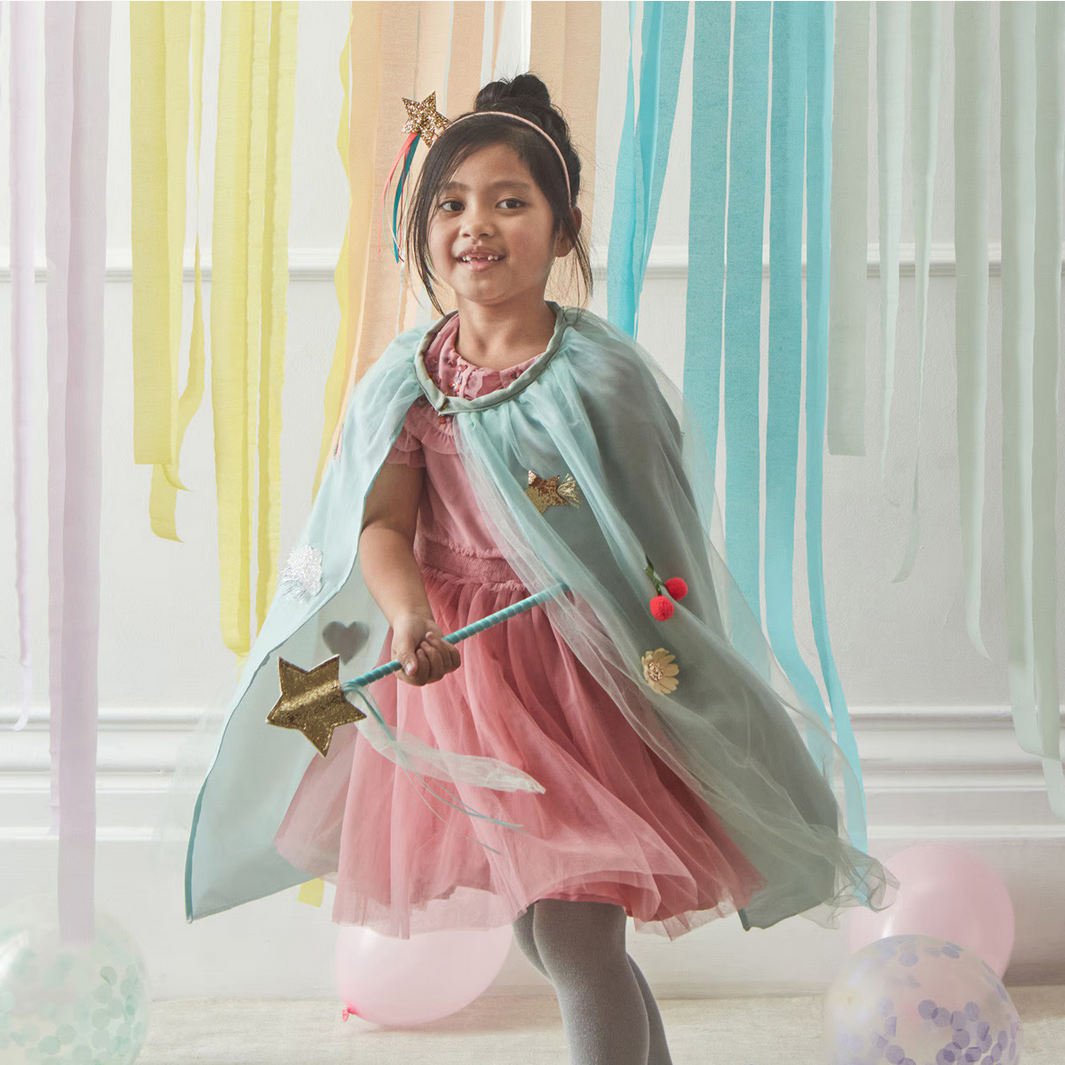 Icon Cape & Wand