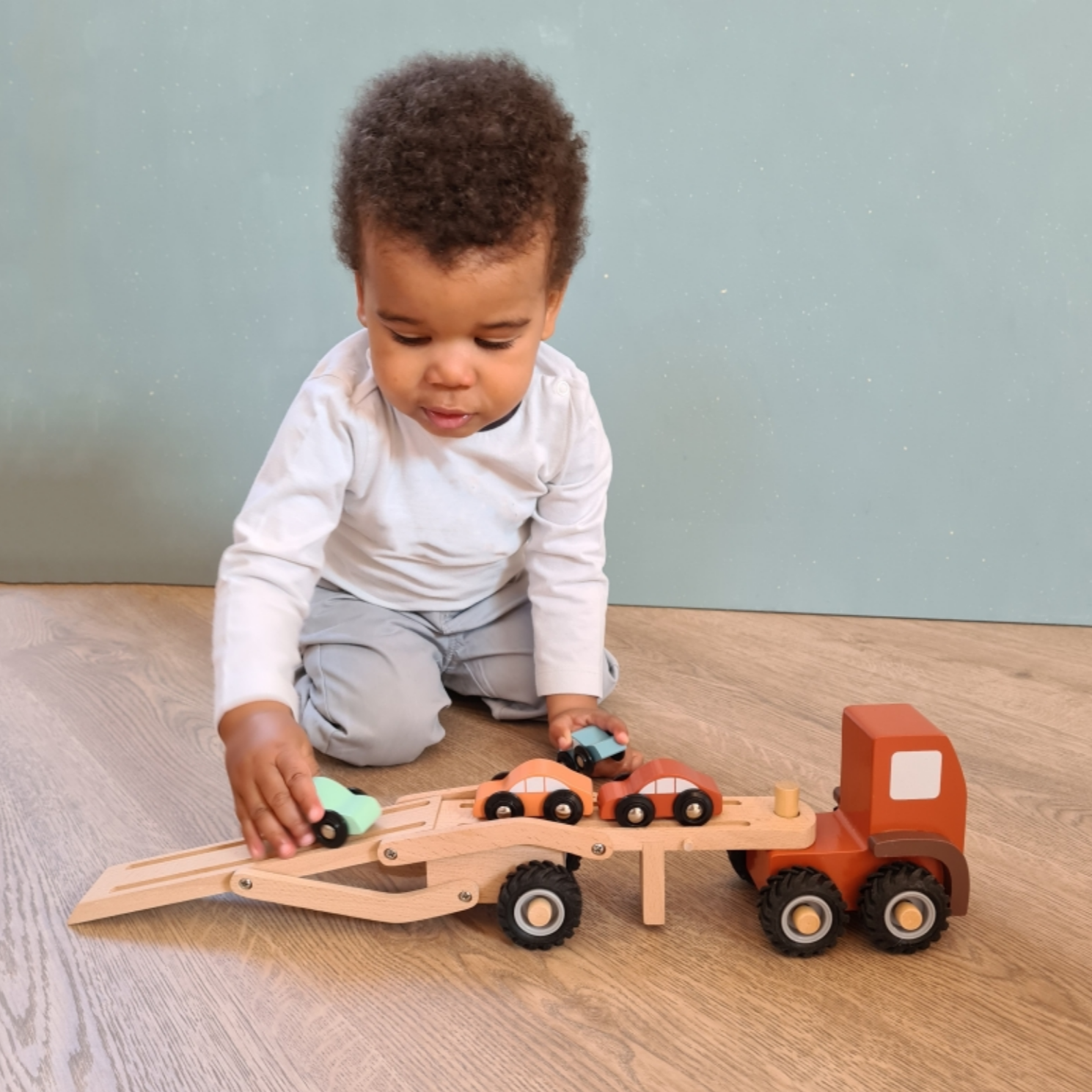 WOODEN CAR TRANSPORT TRUCK