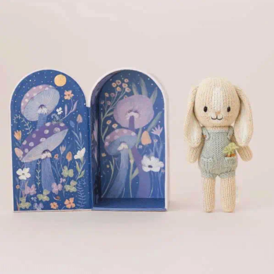 Tiny Henry the bunny