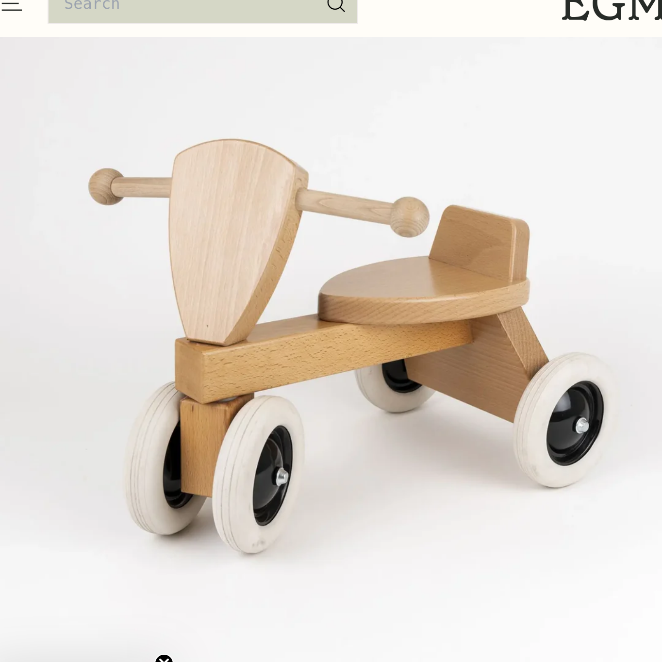 WOODEN SIT AND RIDE