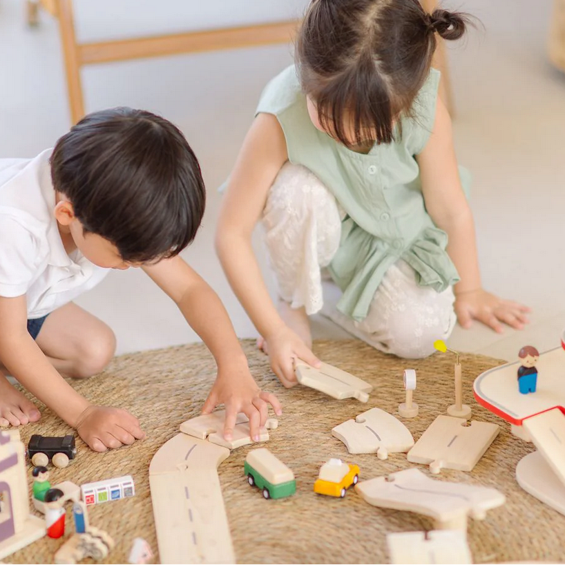 City transit rail & road playset
