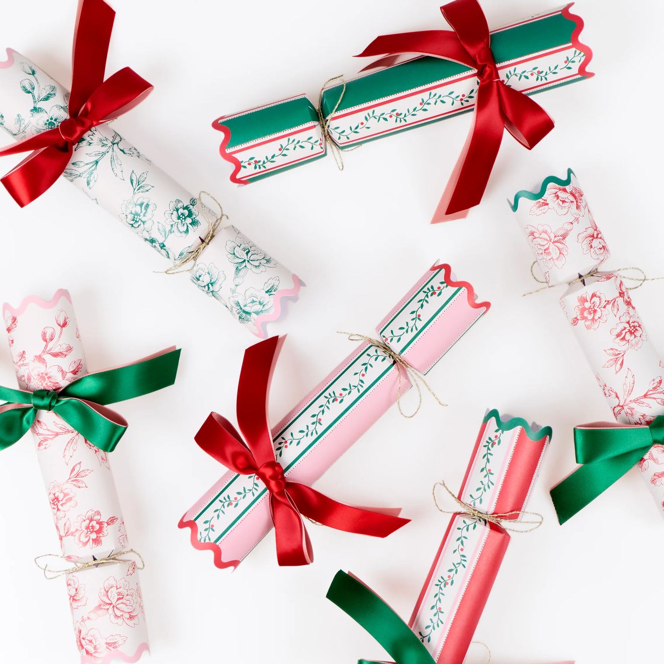 Toile De Jouy Crackers - paper pinwheels (x6)
