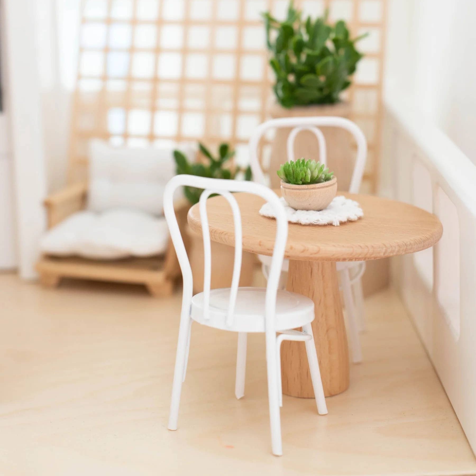 Dollhouse Round Bistro Dining Table - Natural Wood