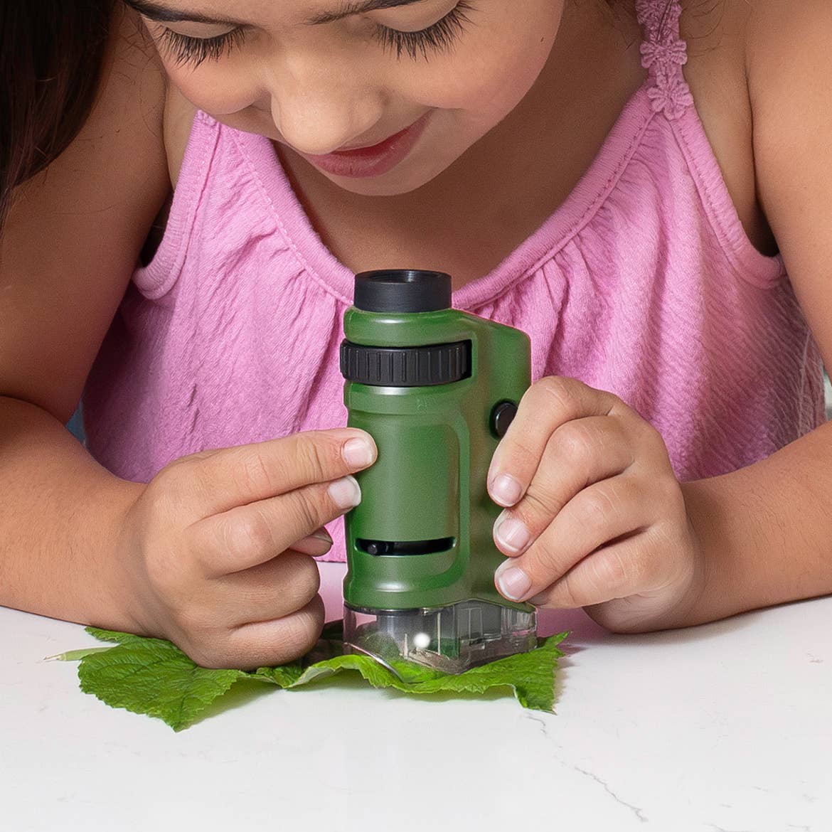 Zoom LED Lighted Pocket Microscope