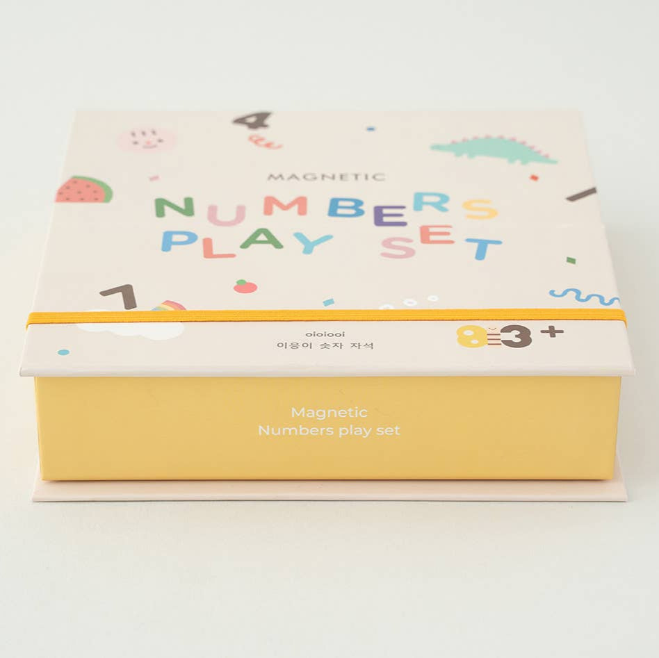 Box labeled 'Magnetic Numbers Play Set' on a white background