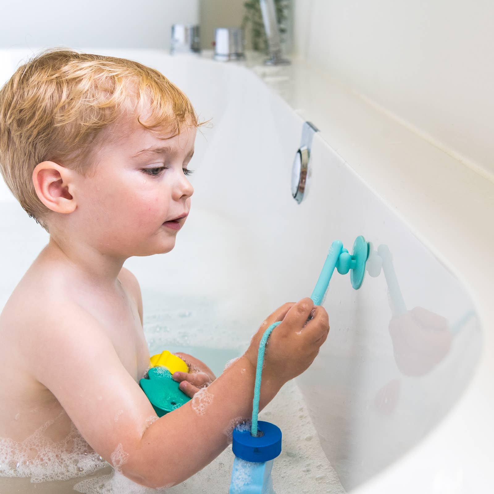 Quut Beedi - Your kid’s very first lacing beads