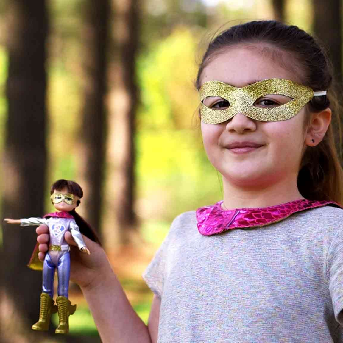 Lottie Doll: Superhero Outfit