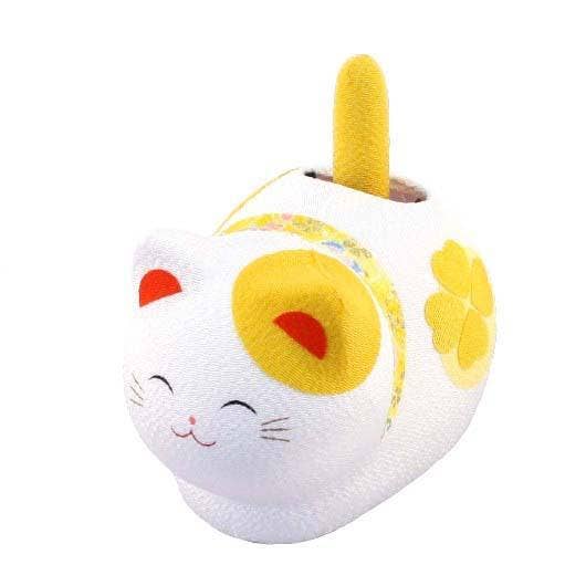 Solar Powered Fengsui Cat Yellow