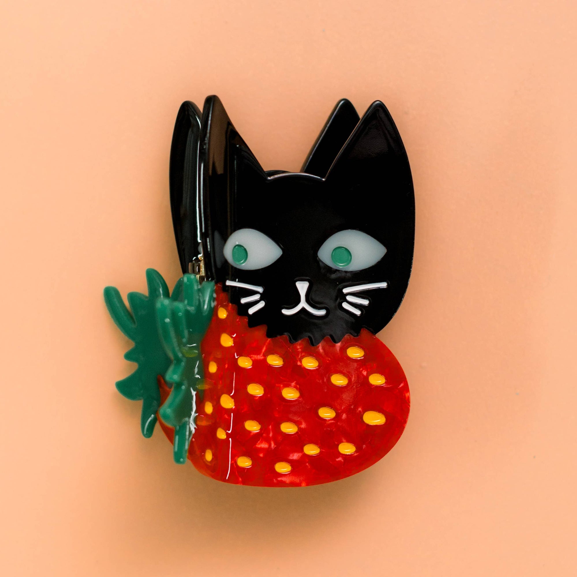 Strawberry Cat Claw