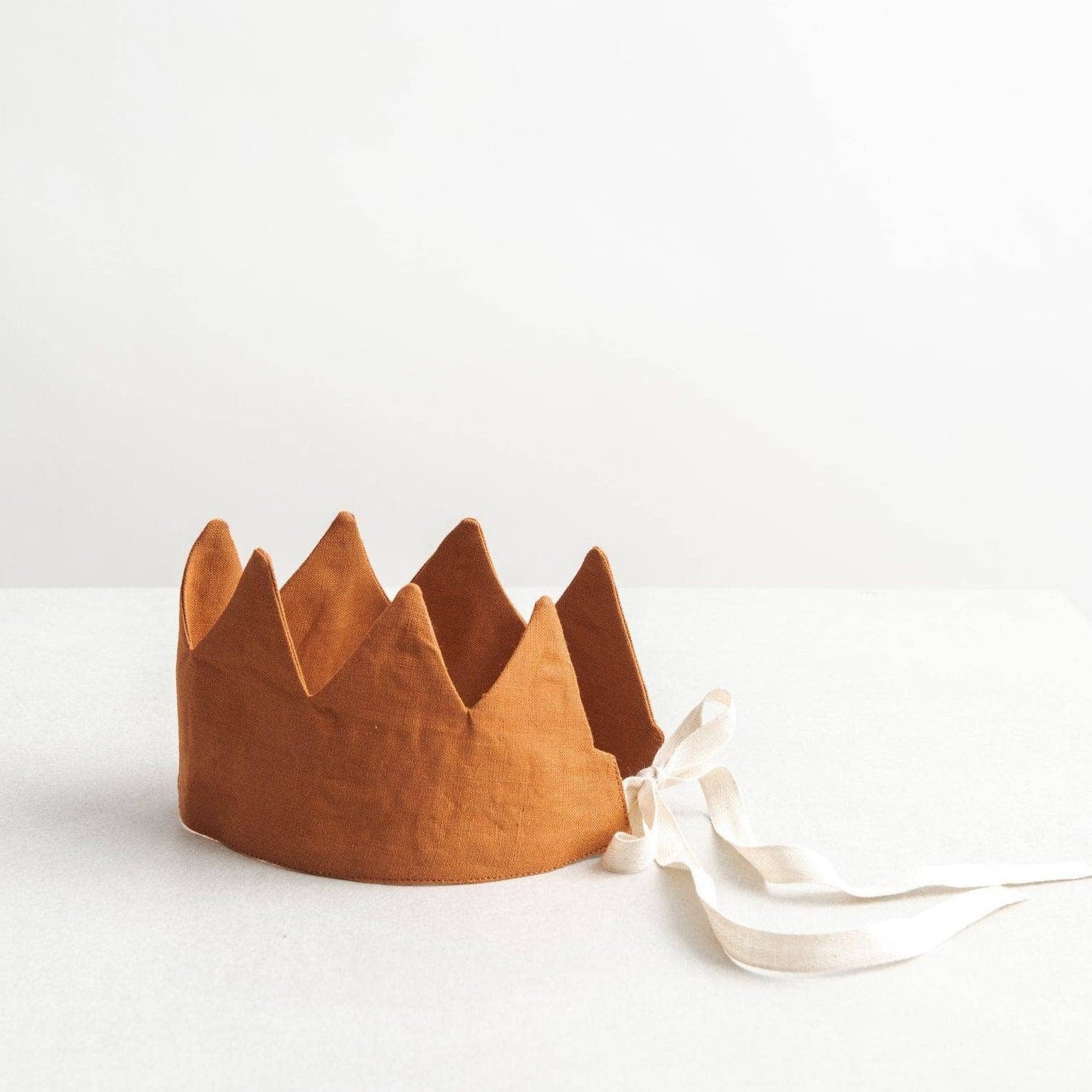 Linen Crown