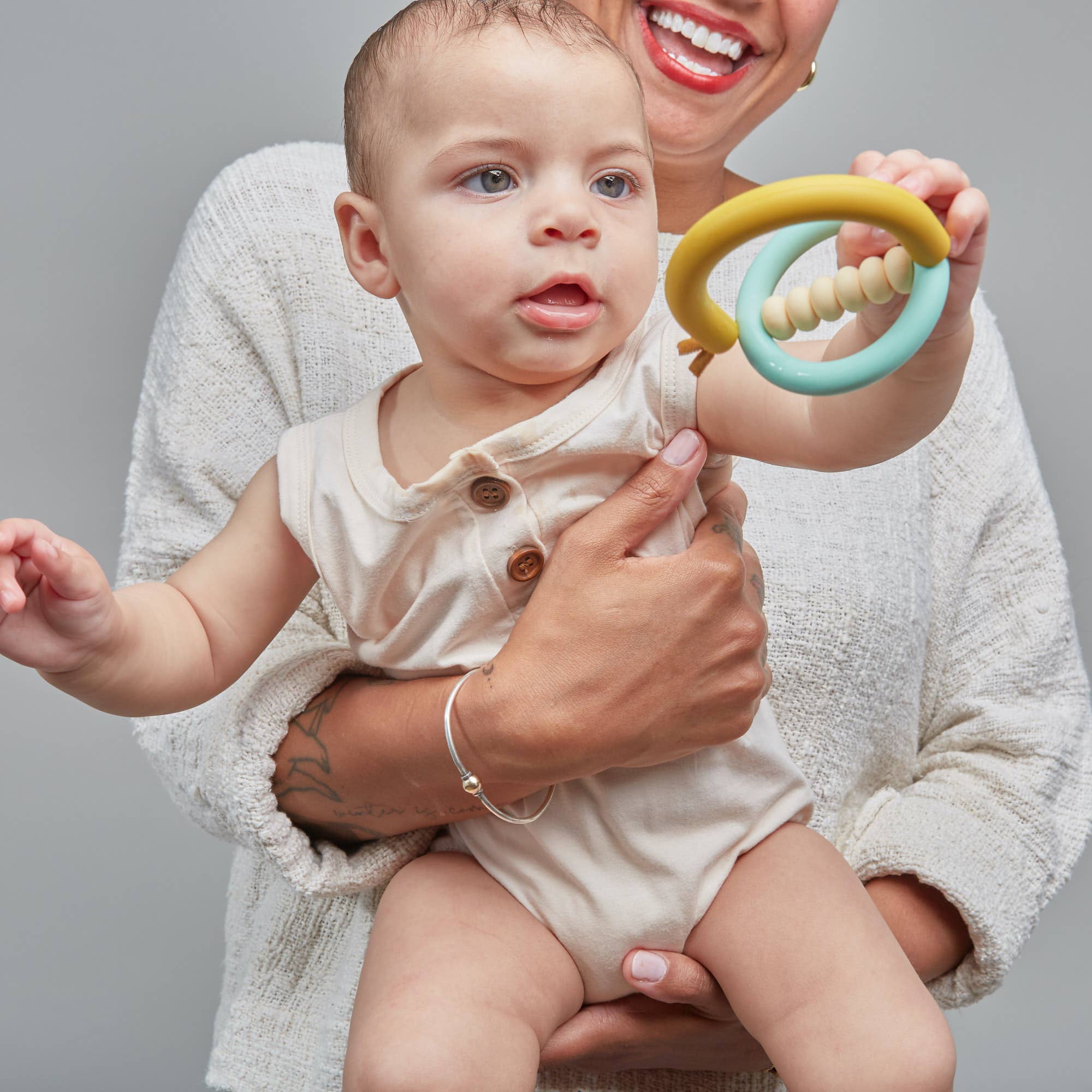 Dewdrop Orbit Teether