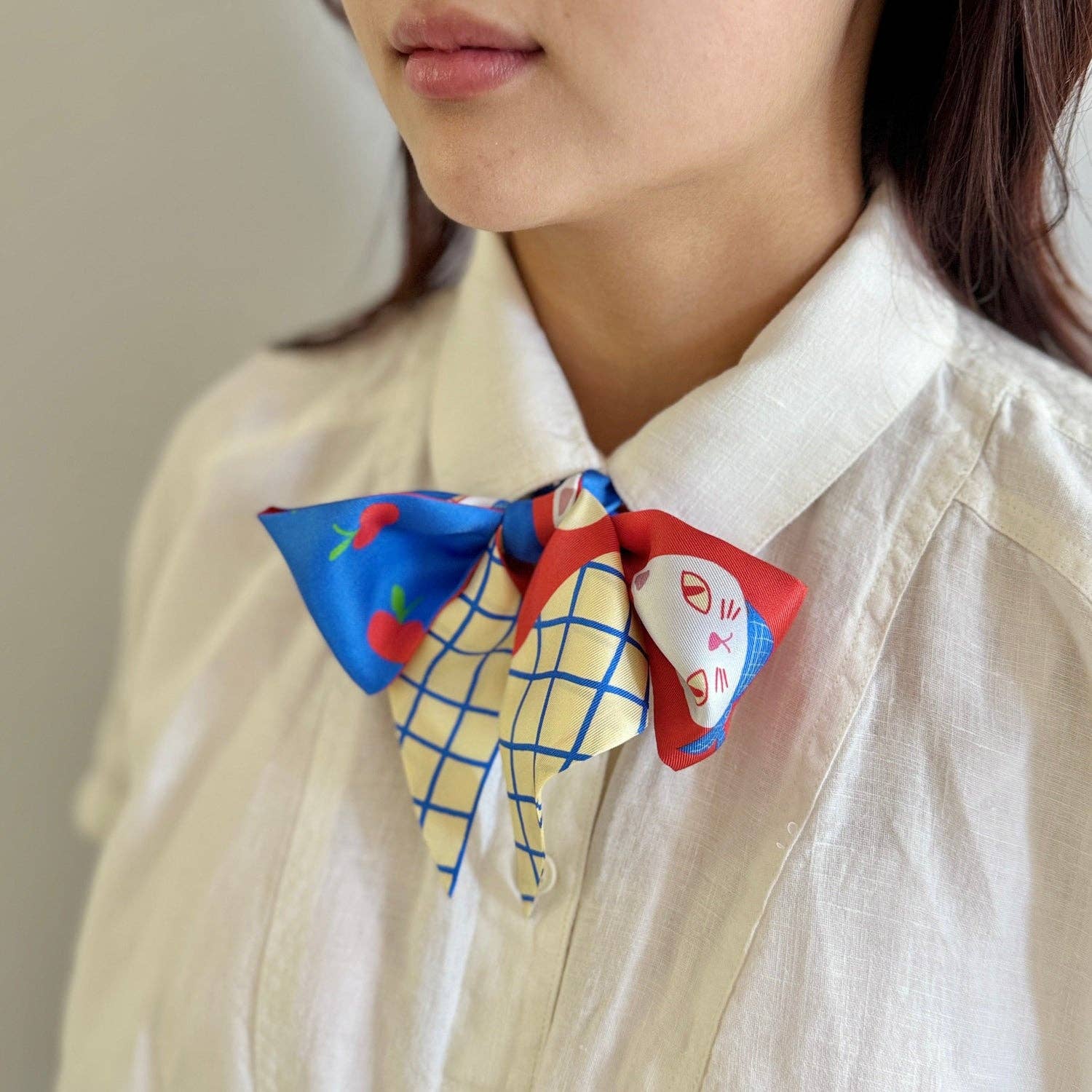 Apple Cat Twilly Ribbon Scarf
