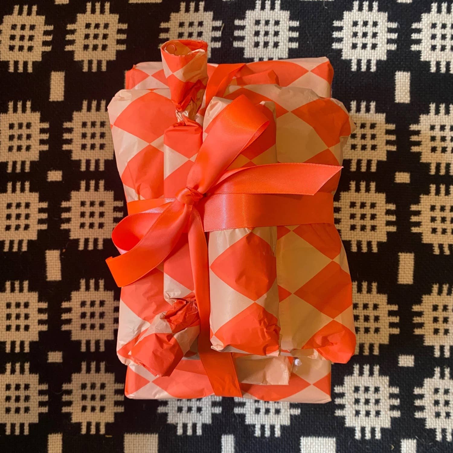 Luxury Tissue Paper Diamond/Stripe- Fluoro Orange & Peach