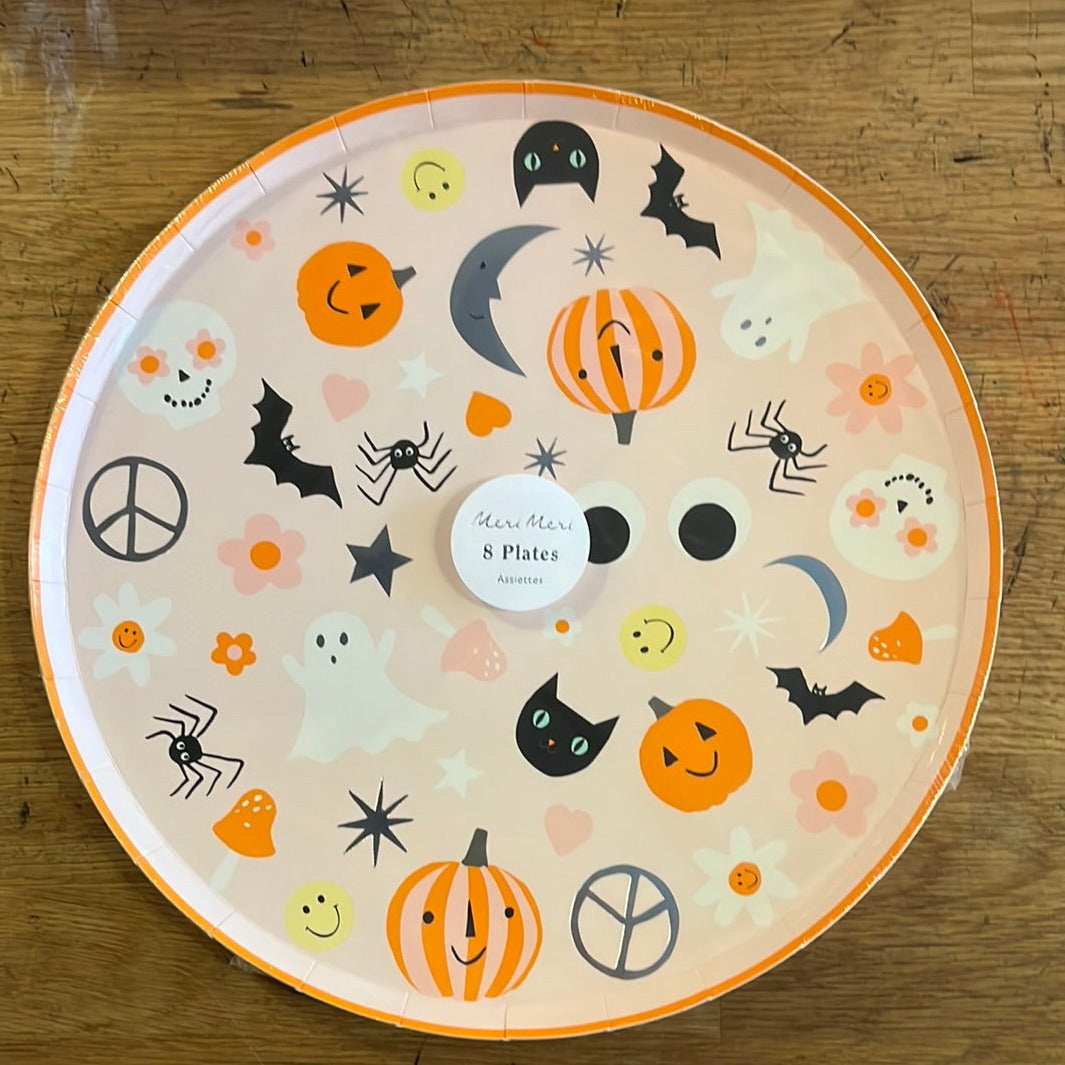 Groovy Halloween Icon Dinner Plates -pk8