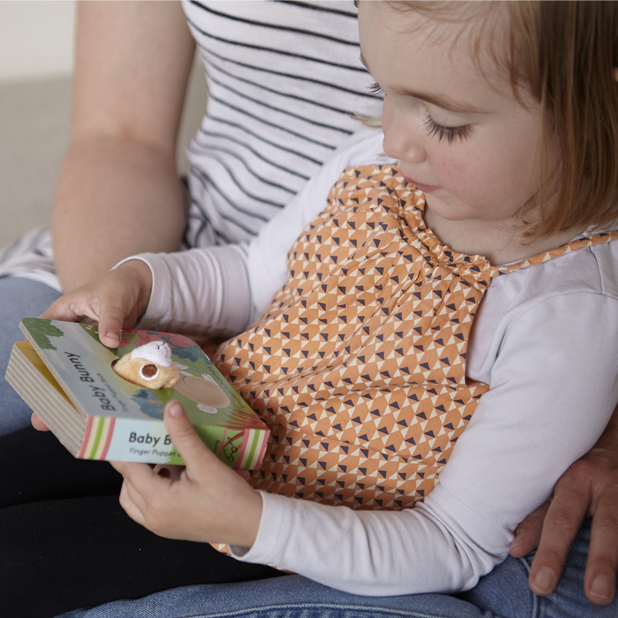 Baby Bunny: Finger Puppet Book